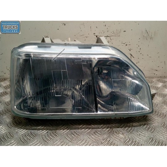 FARO ANTERIORE DESTRO RENAULT truck Premium 1996>2005 nuovo