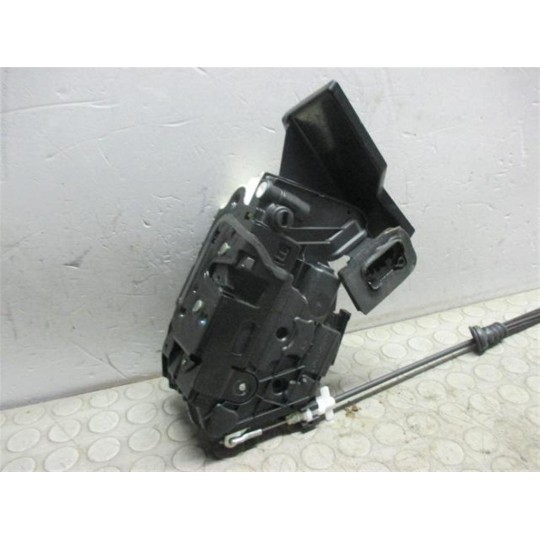 LATCH LOCK SKODA Yeti 2012> used