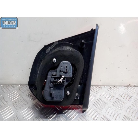 FARO POSTERIORE INTERNO SINISTRO VOLKSWAGEN Golf 6 2008>2012 usato