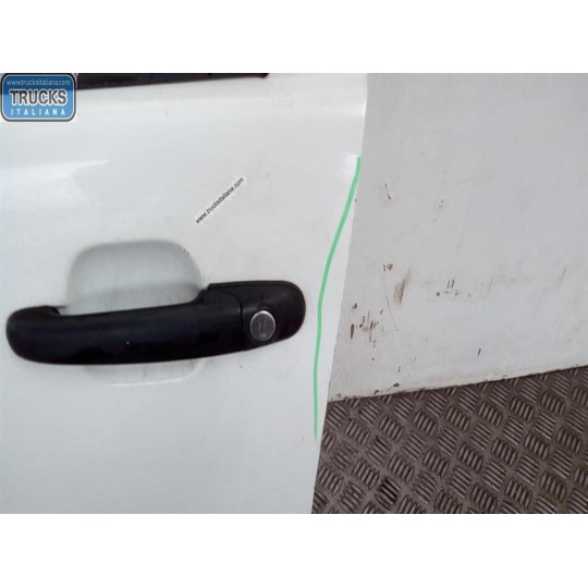 PORTA ANTERIORE SINISTRA VOLKSWAGEN van Caddy 1994>2004 usato