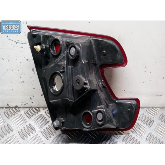 FARO POSTERIORE INTERNO DESTRO RENAULT Megane 2008>2012 usato