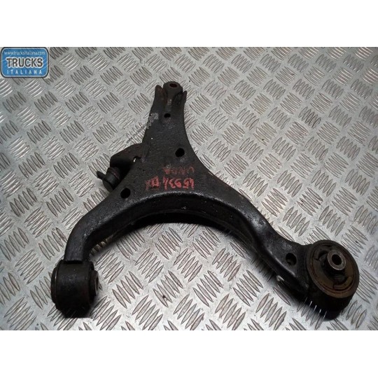 BRACCIO OSCILLANTE ANTERIORE INFERIORE DESTRO HONDA Civic 2003>2005 usato