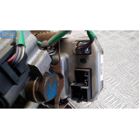 PIANTONE STERZO FIAT Panda 2003>2010 usato
