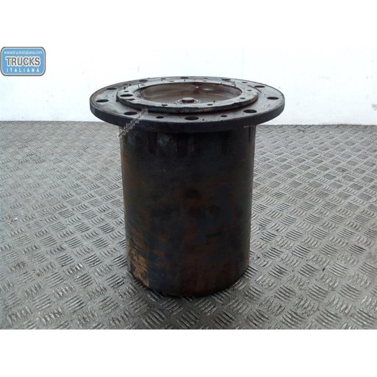 WHEEL HUB 4X4  MERCEDES-BENZ truck Axor used